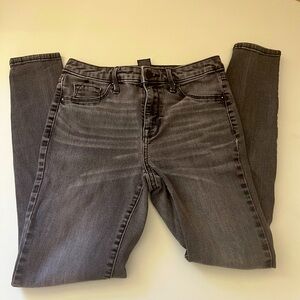 Mossimo Womens high rise black jeggings size 4/27